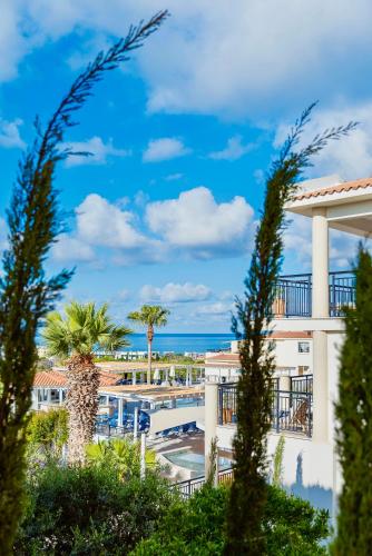 WellClub - Family Wellness & Seaview Suites