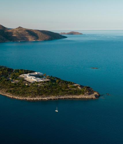 Minos Palace hotel & suites