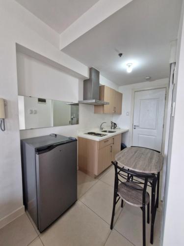 Arlene's Studio Apartment