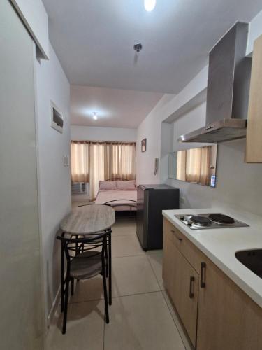 Arlene's Studio Apartment