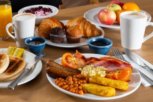 Holiday Inn Express Exeter East