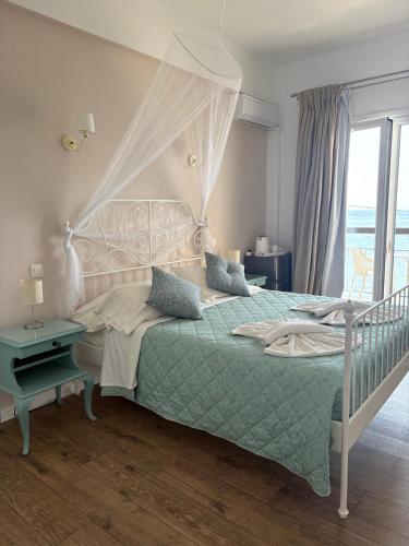 Eros Beach Hotel