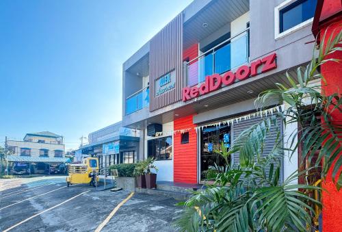 Sta Cruz Naga City by Reddoorz
