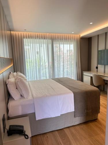 Buze Boutique Hotel