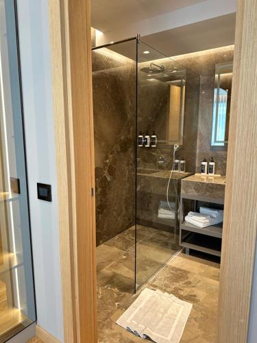 Buze Boutique Hotel