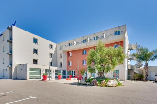 Kyriad Perpignan Sud