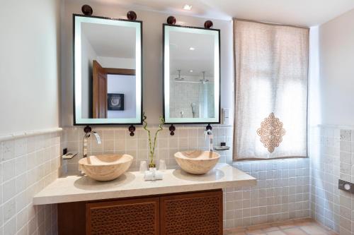 Tiara Miramar Beach Resort