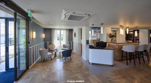 Quality Hôtel La Marebaudiere