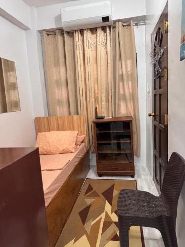 Comfy 2Single Beds Unit, with Wifi, Free Parking at Sonia's Island Stay