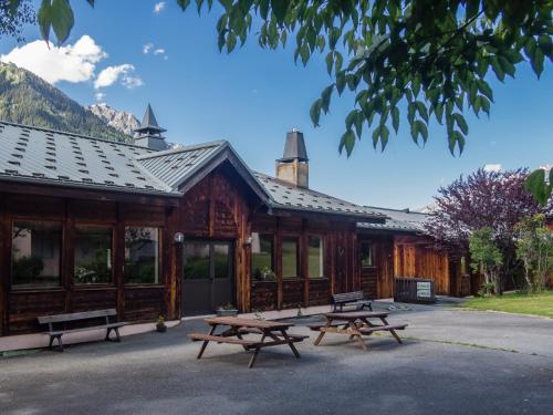 Auberge De Jeunesse HI Chamonix