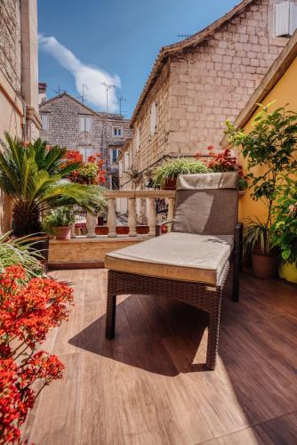 Apartments & Rooms Trogir Stars