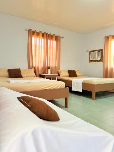 Manalo's Lodge