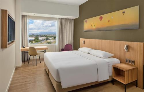 Park Inn by Radisson Clark