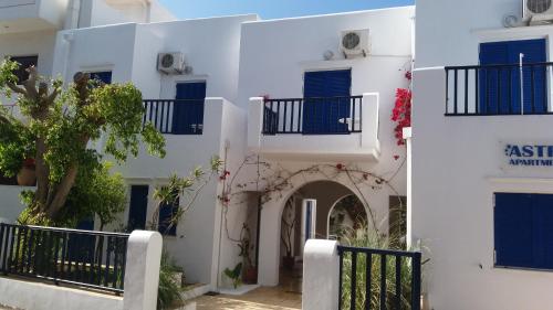 Astra Apartments Hotel