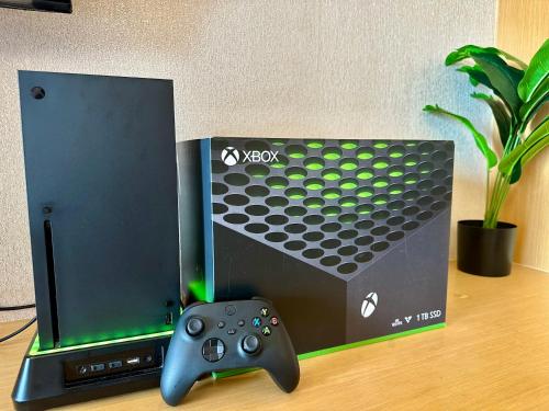 Amazing Sunrise Venice Grand Canal Balcony, Xbox Series X console with Game Pass Ultimate, FREE coffee, Pool, Gym & Sauna, 5 mins to BGC