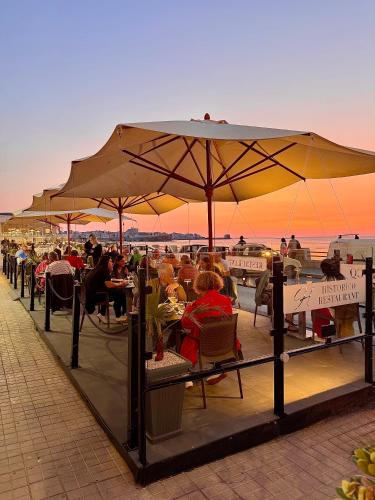 Central Gallery Rooms Palazzo d'Alì Staiti XIX