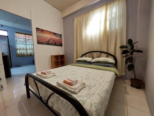 GGGO RESIDENCES, Studio 102, QUEEN