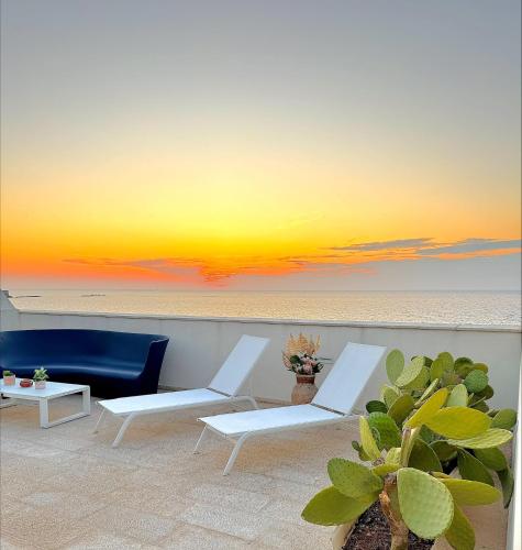 Central Gallery Rooms Palazzo d'Alì Staiti XIX