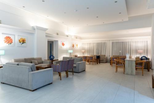 Kefalos Damon Hotel Apartments