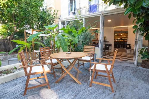 Auberge de Jeunesse Nice - Les Camélias