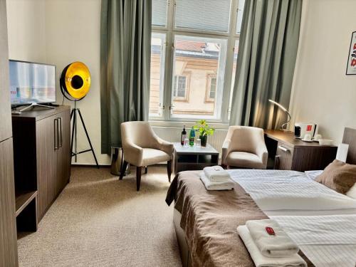 Apartments Embassy by LH