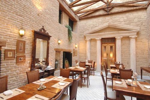 Byzantino Boutique  Hotel