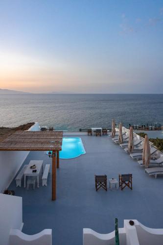 Vrachia Studios & Apartments