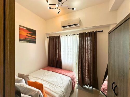 Cozy Luxe Stay 55 inch 4k Ultra TV and Amenity View