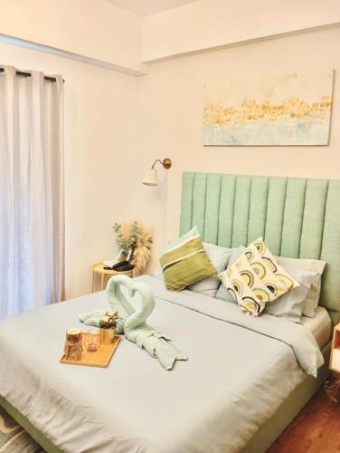 Fully equipped Studio unit near Mactan Airport with WIFI, Pool & Gym Access