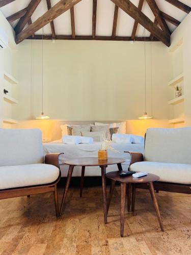 Oryza Guest House & Suites