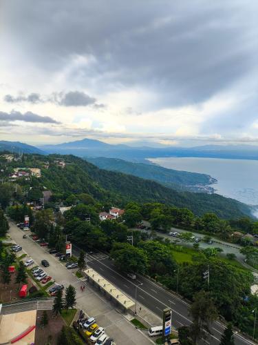 Taal View Casa del Luna - Wind Residences Tagaytay