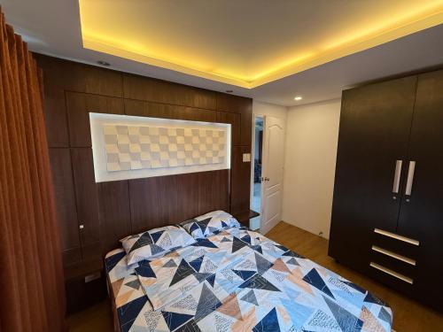 Cozy 2-bedroom Condo at Marcos Highway