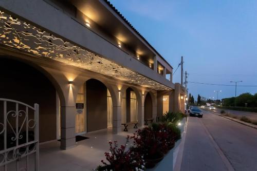 Telesilla Family Hotel