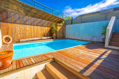 Hostel Azorazul - Pool & Suite