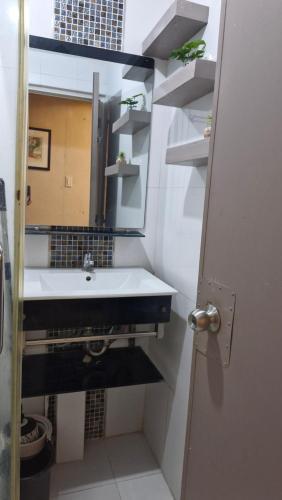 MEZZA TOWER 2 SMARTTV 43inch