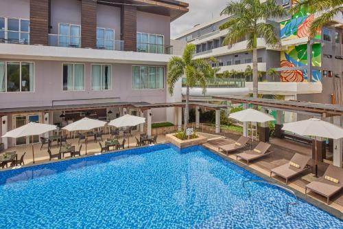 Stay Near Private Beach in Boracay