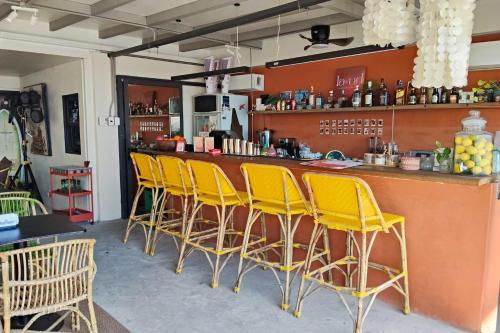 La Ud Lounge and Hostel