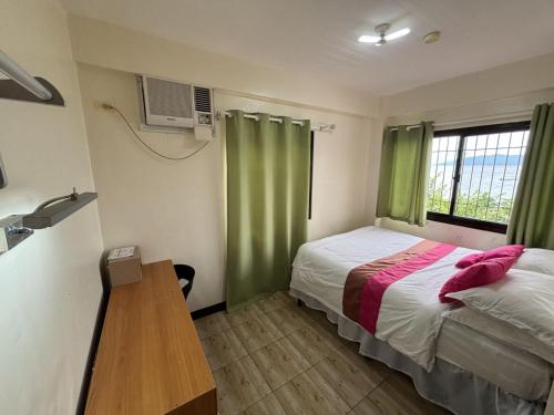 Pink Ocean Diving Resort Sabang Puerto Galera