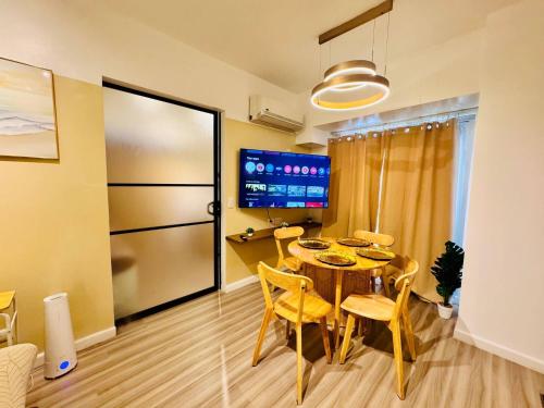 Cozy Vibes Retreat in Makati