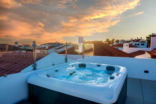 Corkoon - Duna Parque Resorts & Hotels