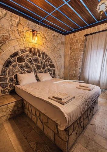 Crazy Horse Pension