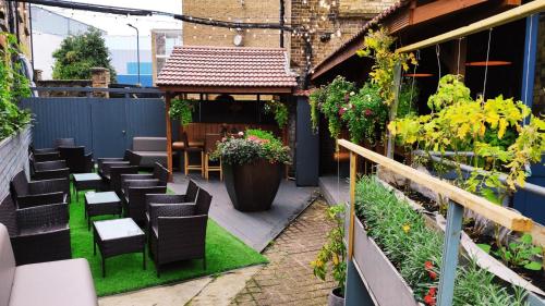 The Kilburn Arms