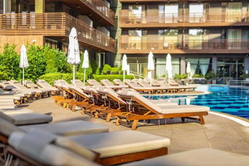 Galeon Residence and Spa