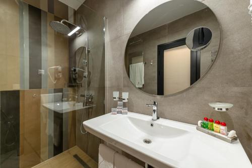 Парк Хотел Модър