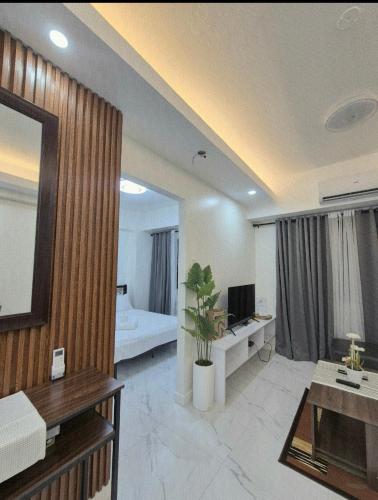 Modern Minimalist 1BR Condotel at BGC Taguig