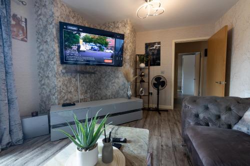 FIve Star Rated Condo