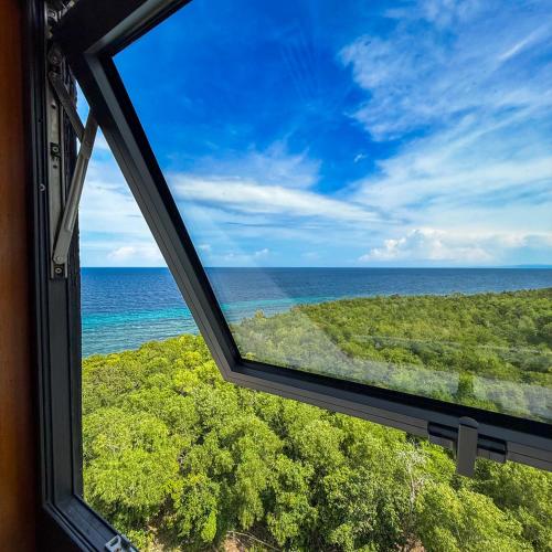 Aqua Horizon Panglao-Seaview Skyline Condo