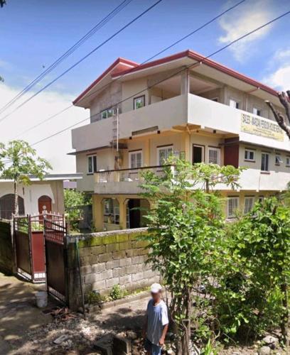 Sales-Marzan Pension House Rental