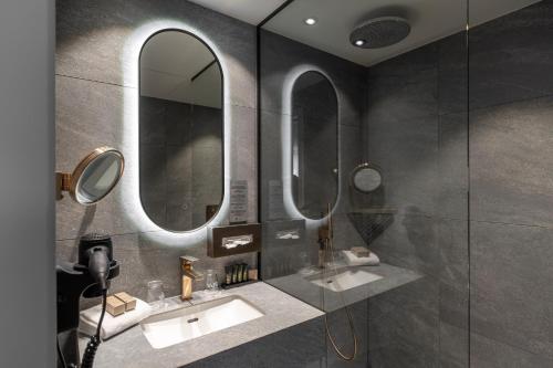 Van der Valk Hotel Waterloo