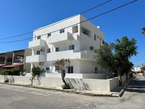 Kaloxenia Apartments